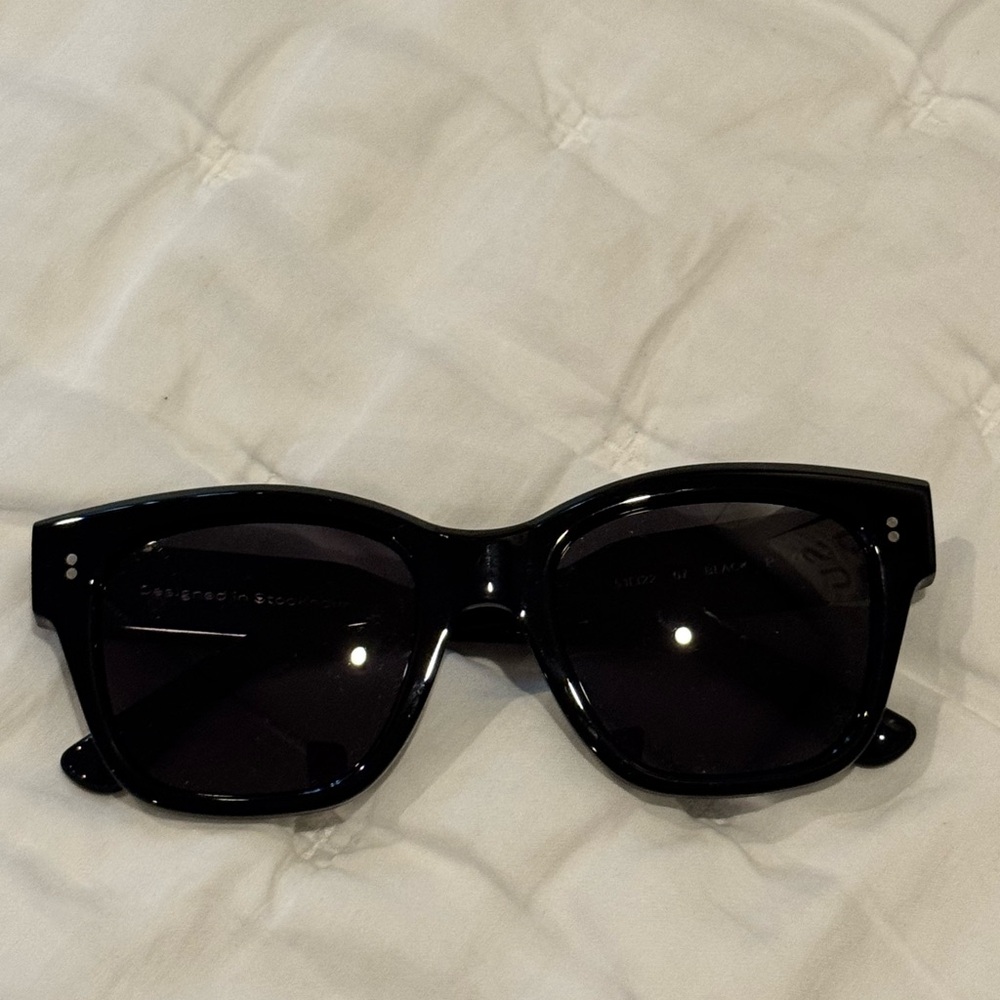 Chimi 07 Elegant Black Sunglasses